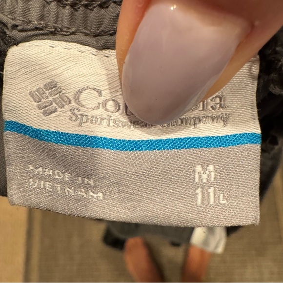 Columbia Gray Athletic Shorts - Picture 5 of 5